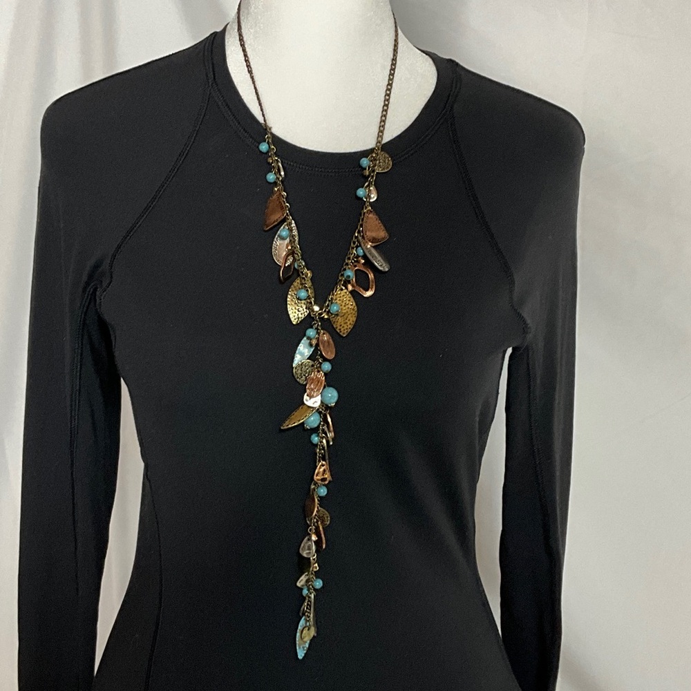 Elegant Multicolor Leaf Pendant Necklace